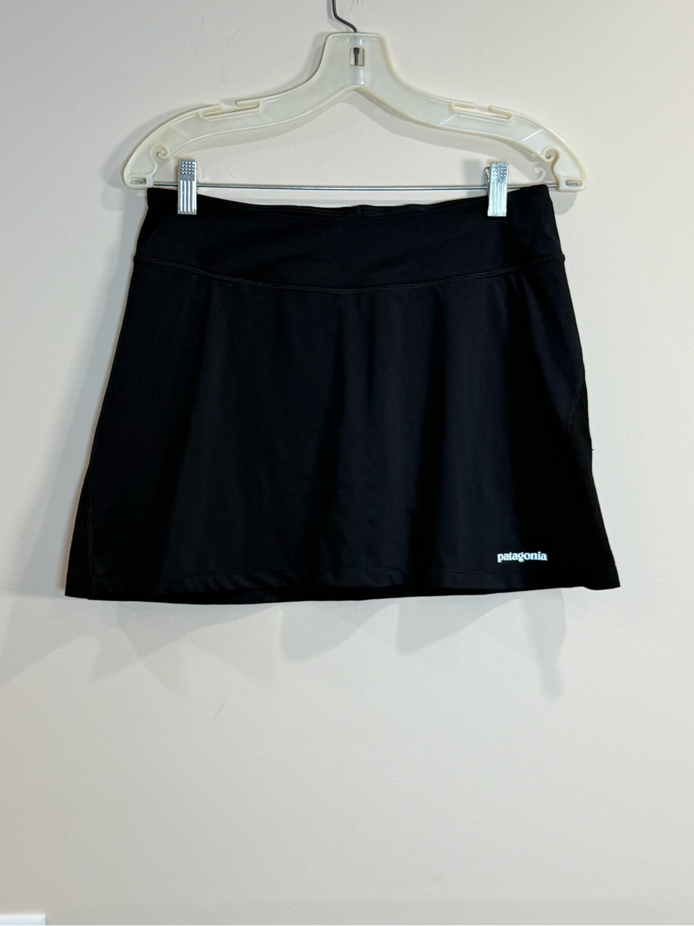 🔥Patagonia Black Skirt with Performance Fabric Size M EC🔥